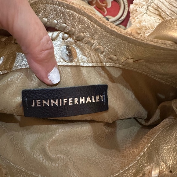 Jennifer Haley gold leather cross body/clutch - Picture 4 of 5